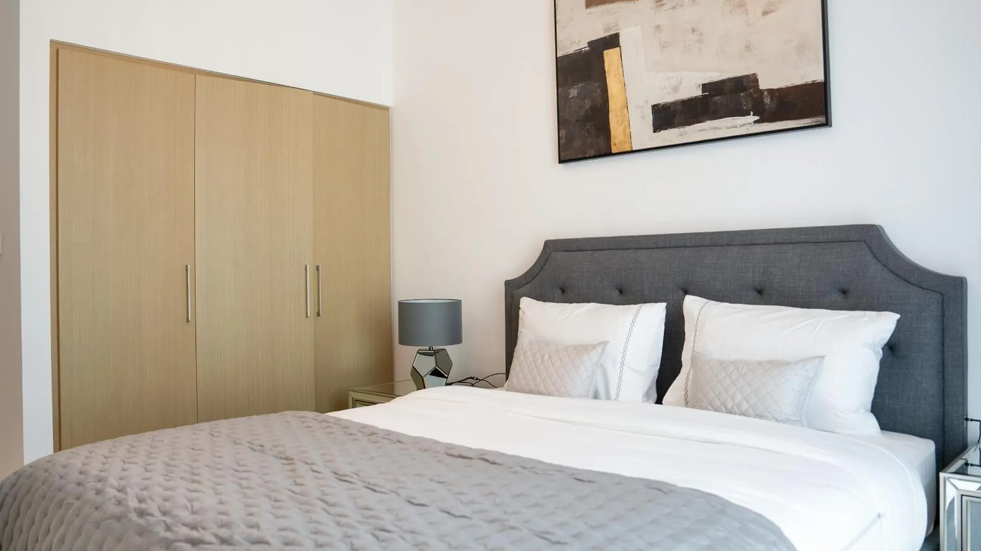 Apartment Luxuswohnung In Creek Harbour Dubai