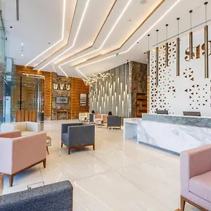 S19 Hotel-al Jaddaf Metro Station Hotel